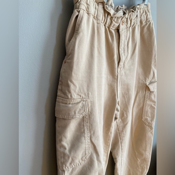 Zara Cargo Jeans Paperback Size 8 - Picture 4 of 10